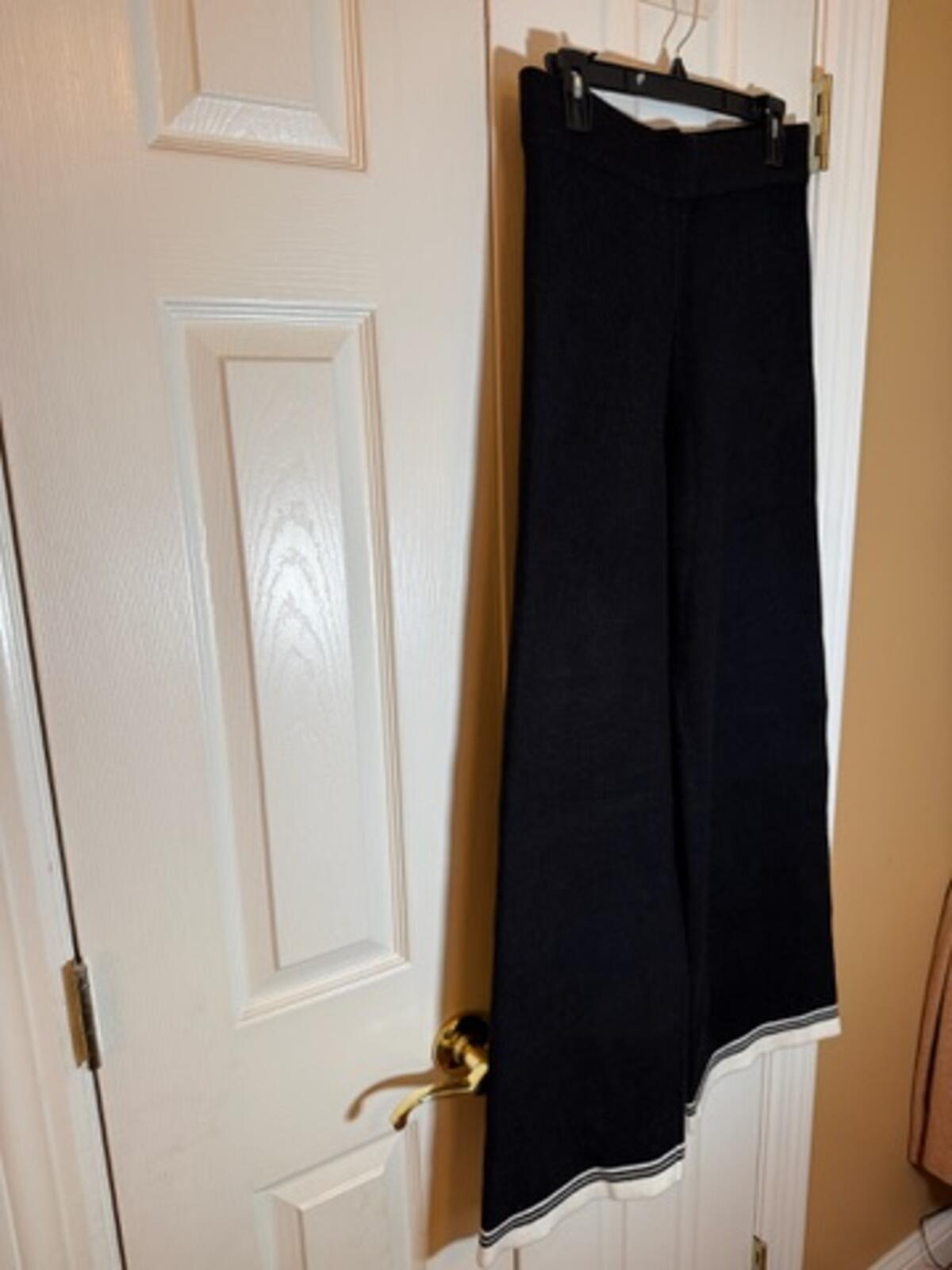 English Factory Women's Black Ribbed Knit Wide Leg Pants M