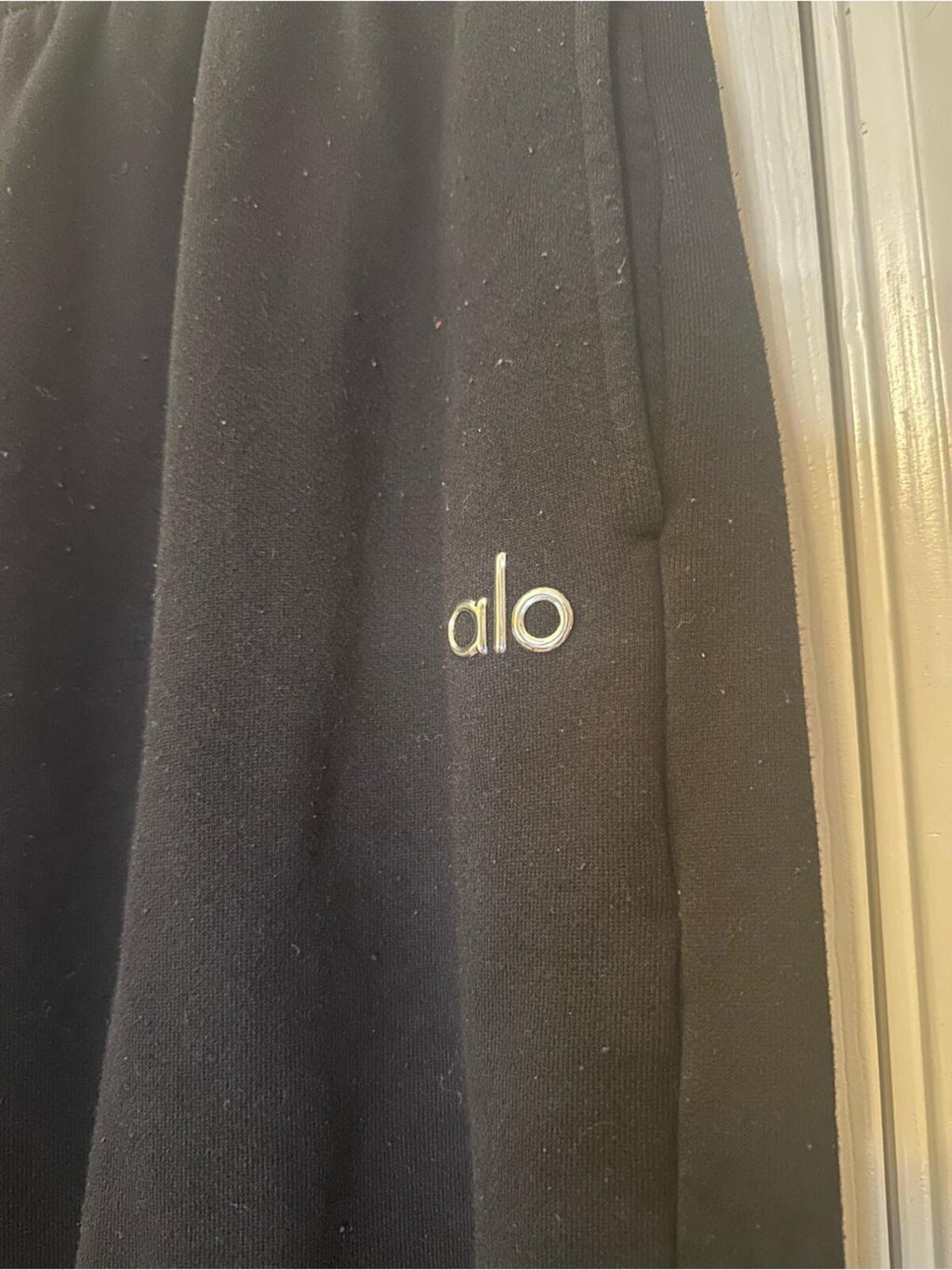 ALO Yoga Black Accolade Sweatpants