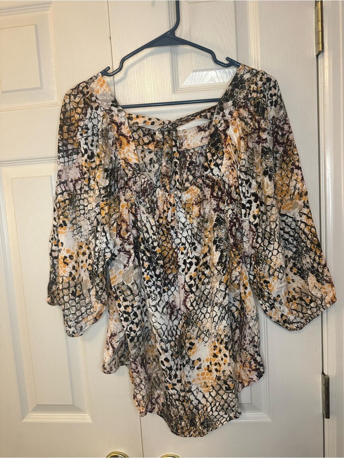 Savanna Jane Snake-Print Blouse