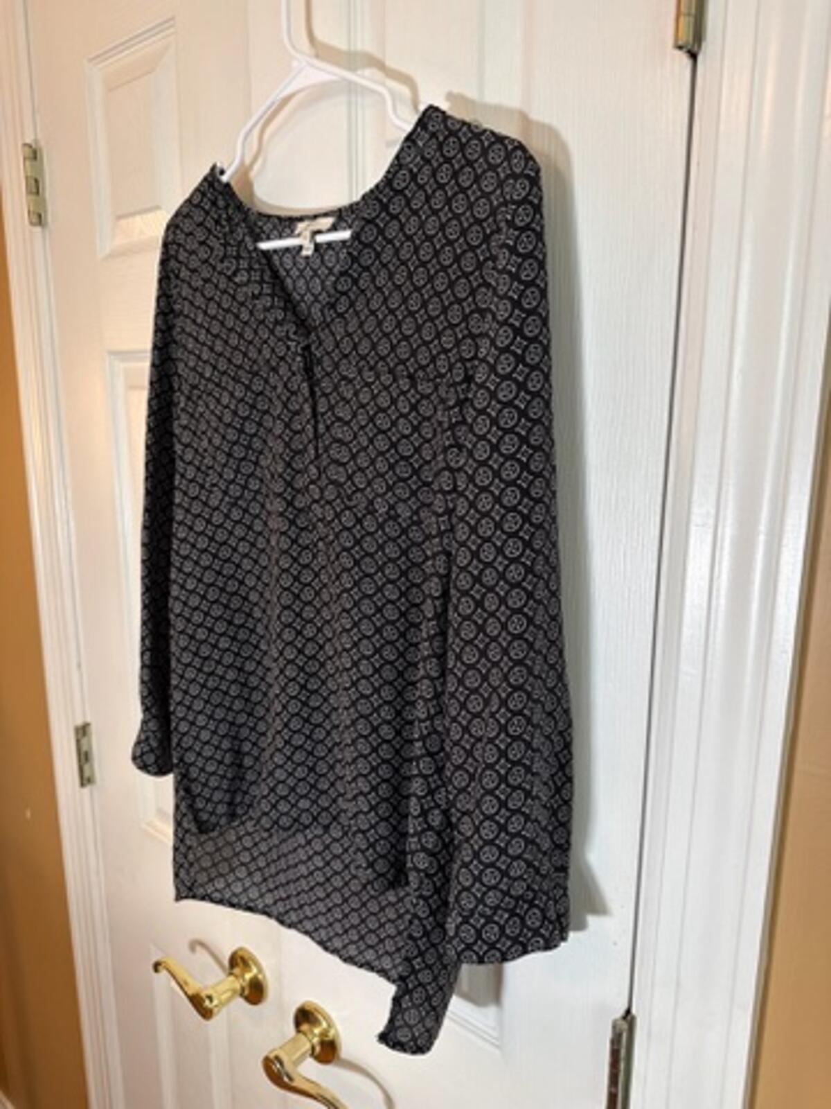 Joie Black Lightweight and White Patterned Blouse XS