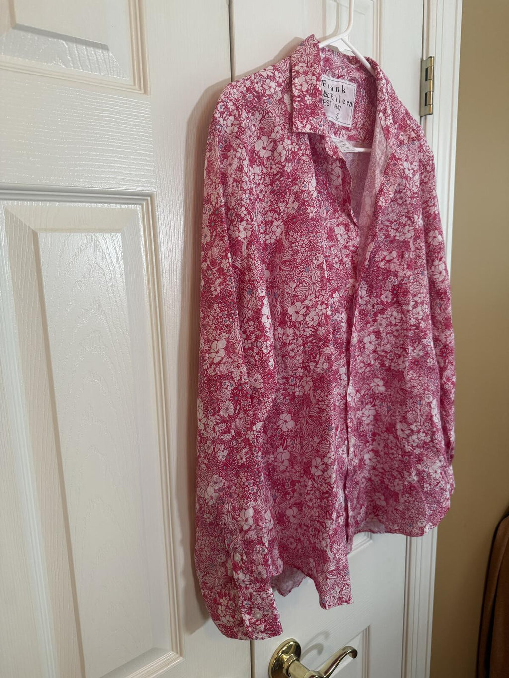Frank & Eileen Women's Long Sleeve Floral Button-Up Shirt