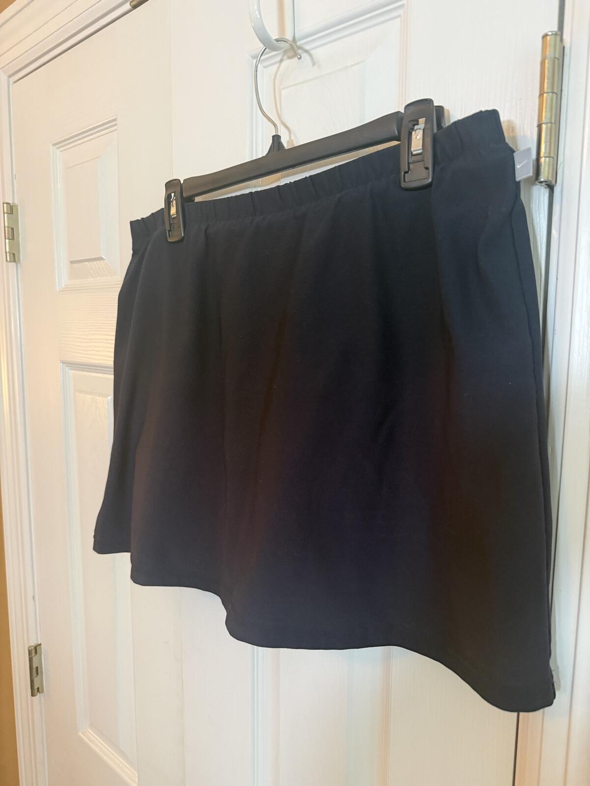 🖤 Nike Black Athletic Skort Skirt Women’s Large 🖤