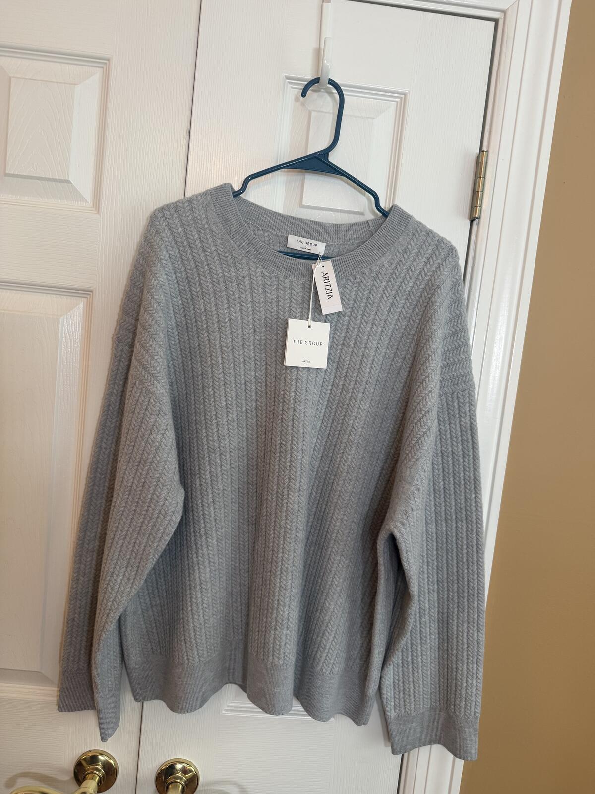 Aritzia The Group Fine Merino Wool Sweater Heather Chrome L