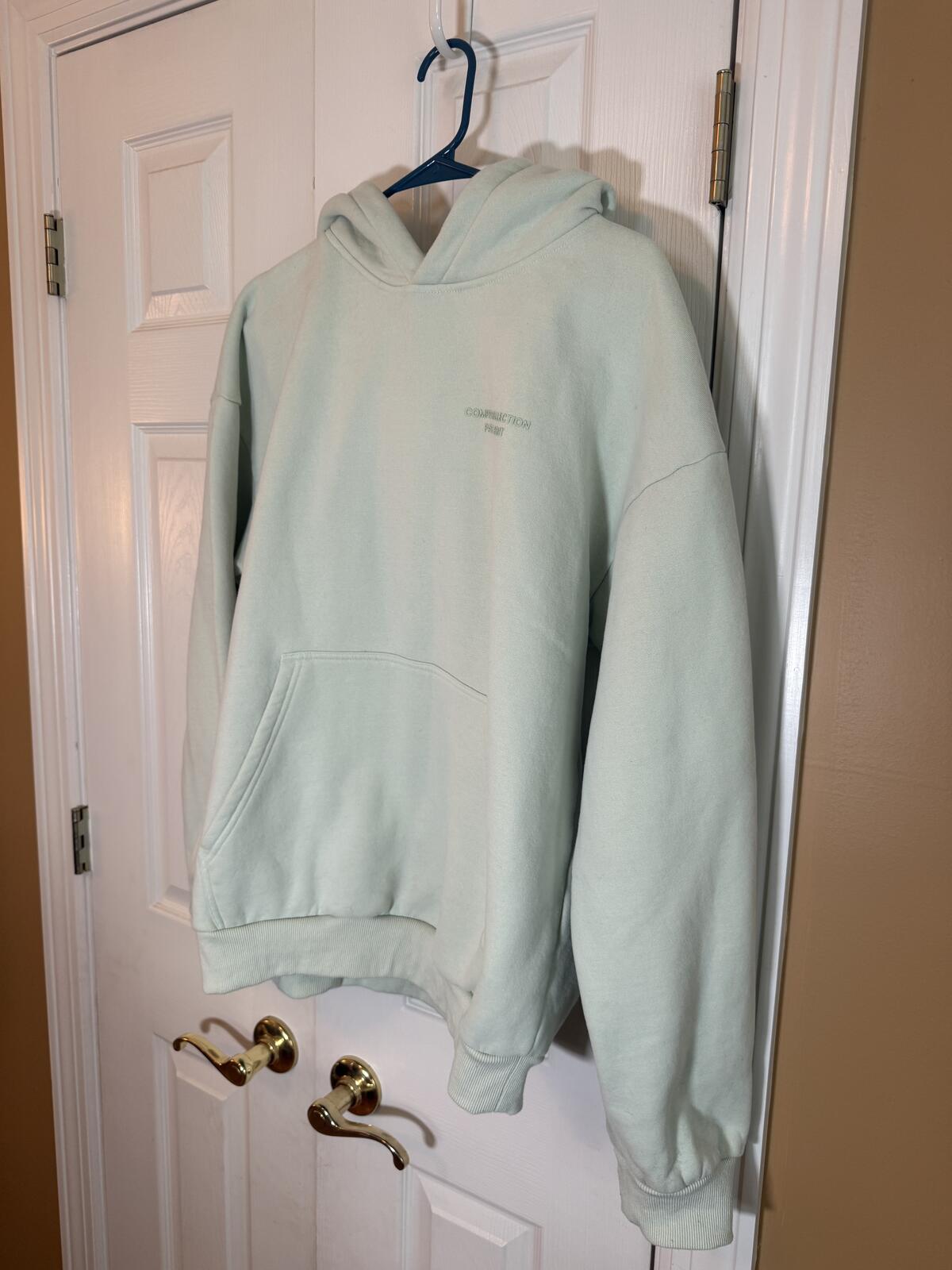 Comfort Collection Pastel Edit Hoodie Large Mint Green