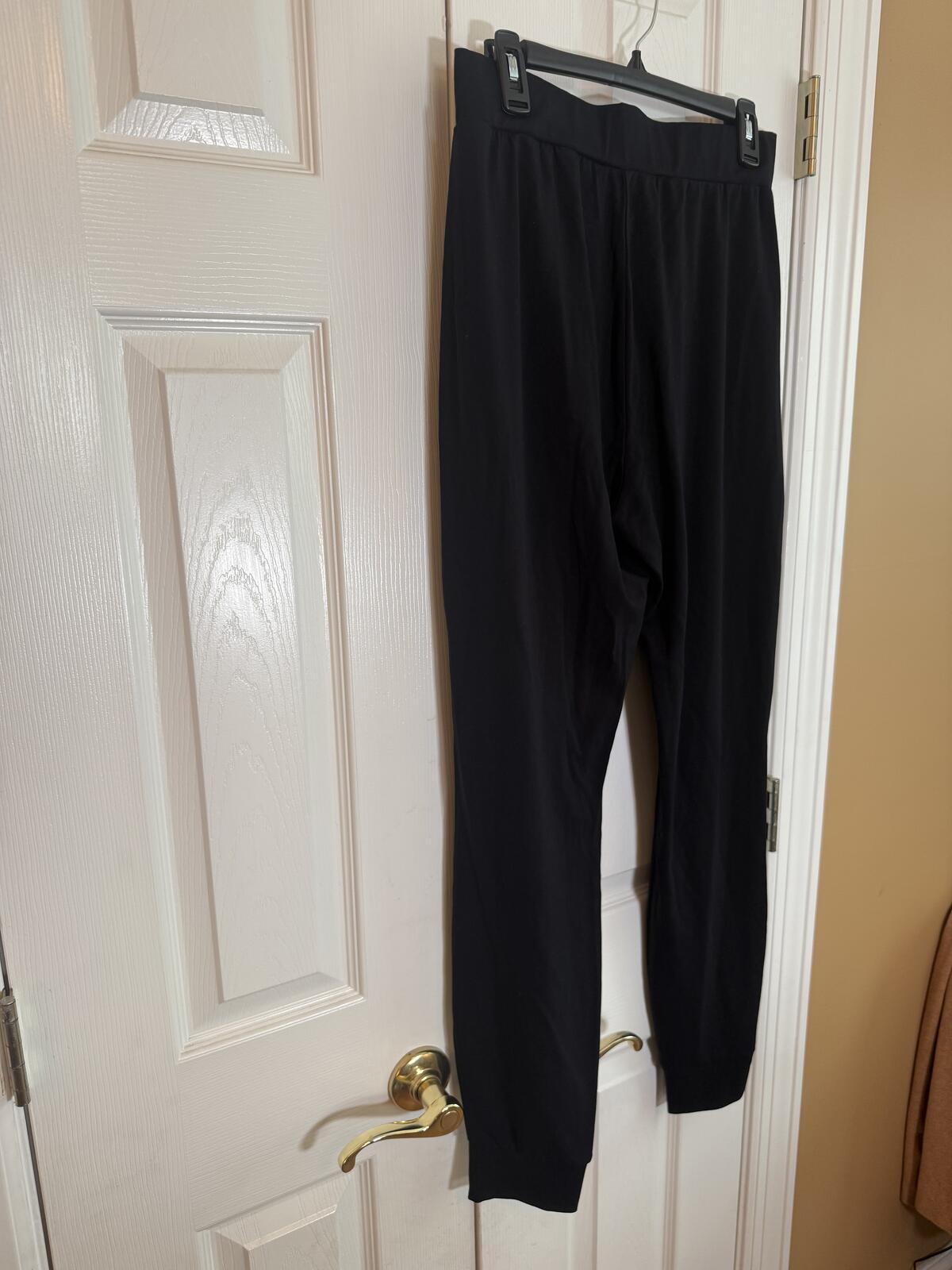 Cozy Earth Women’s Black Bamboo Blend Jogger Lounge Pants M