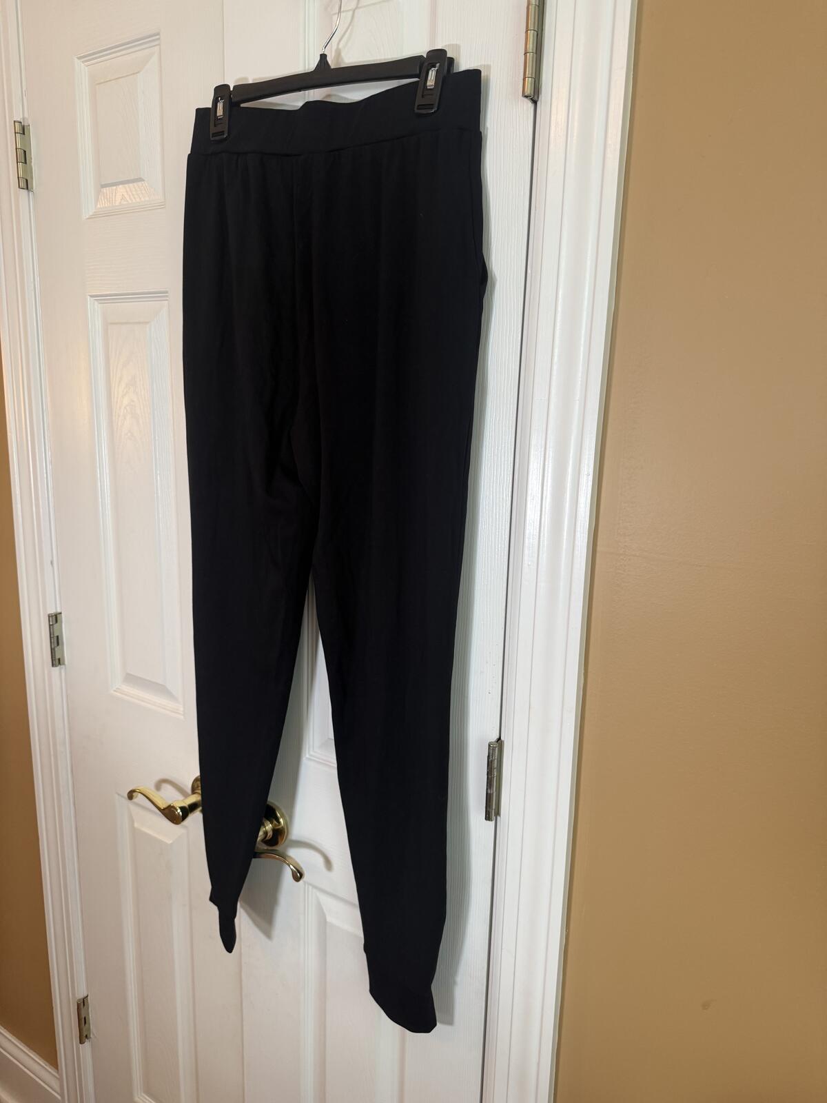 Cozy Earth Women’s Black Bamboo Blend Jogger Lounge Pants M