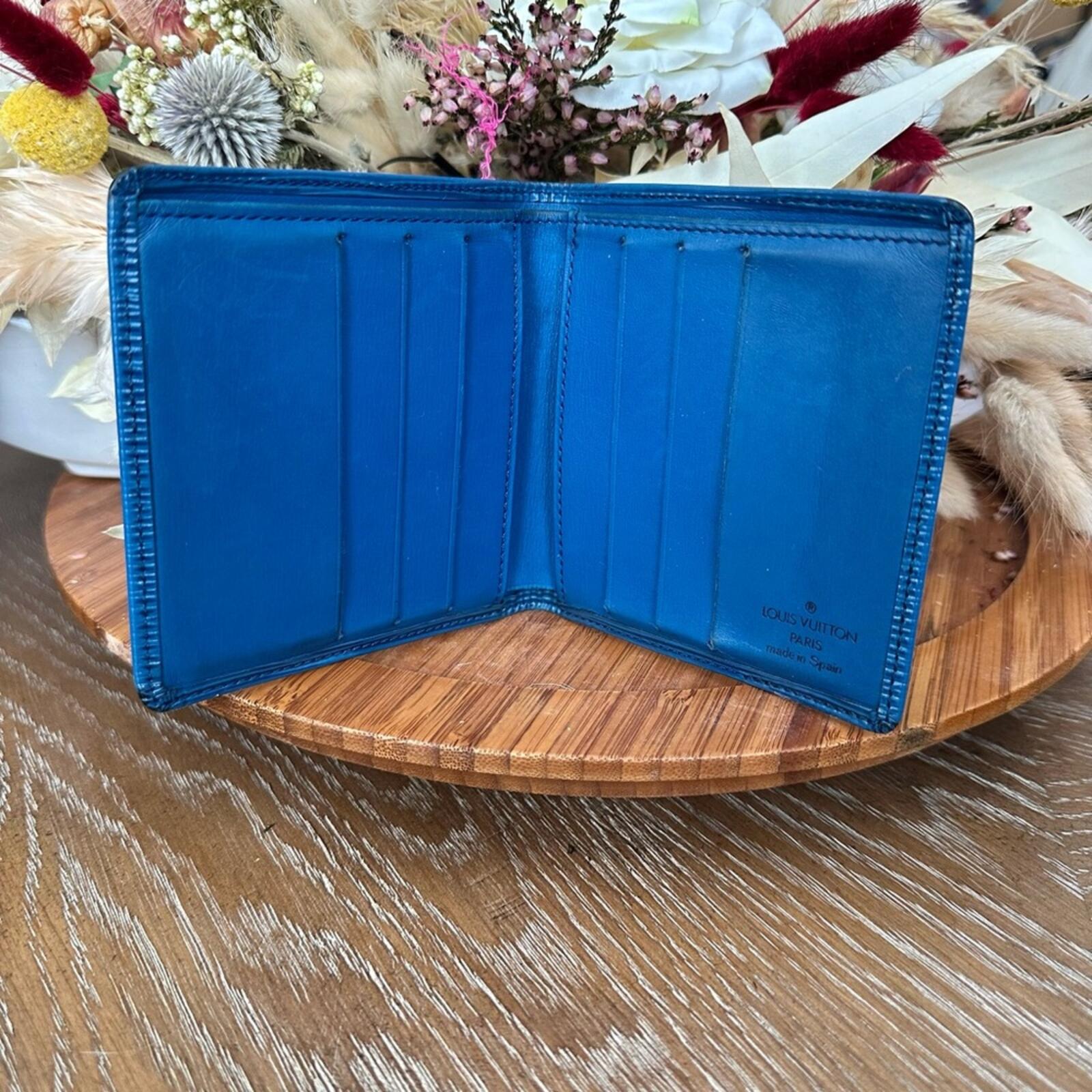 Authentic Louis Vuitton Blue Epi Leather Bi-Fold Wallet